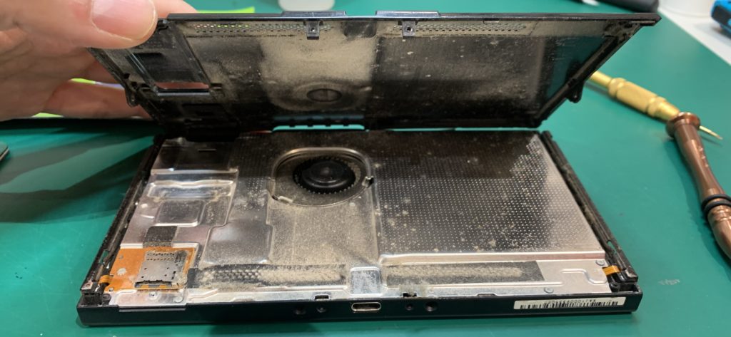 埃のつまったSwitch