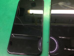 フレンド草加　iPhone修理　iPhone11 タッチ不良 パネル交換